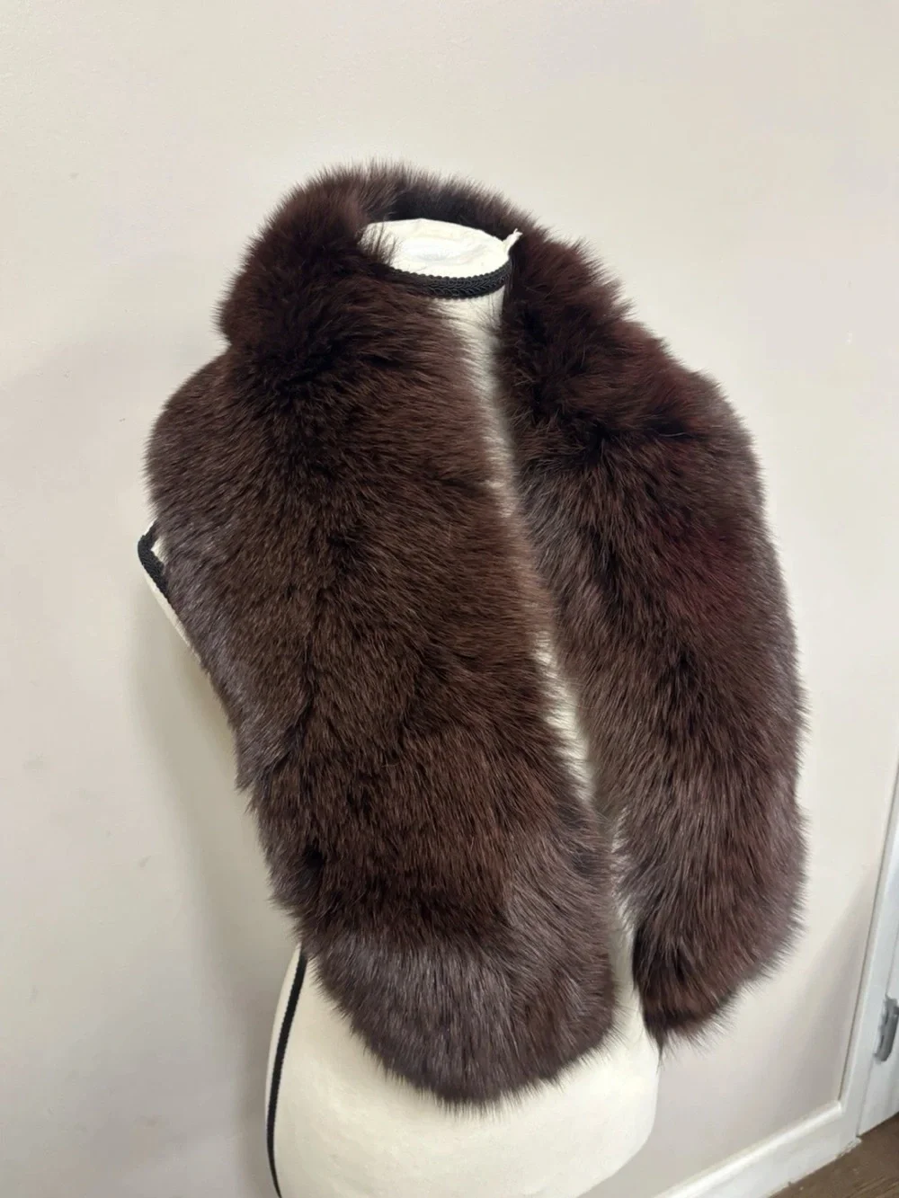 Saga Furs Brown Scarf Fur NWOT